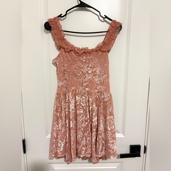 Urban Outfitters Mini Rose Pink Dress, Size Large, Formal, Cocktail Party Dress - Picture 10 of 12